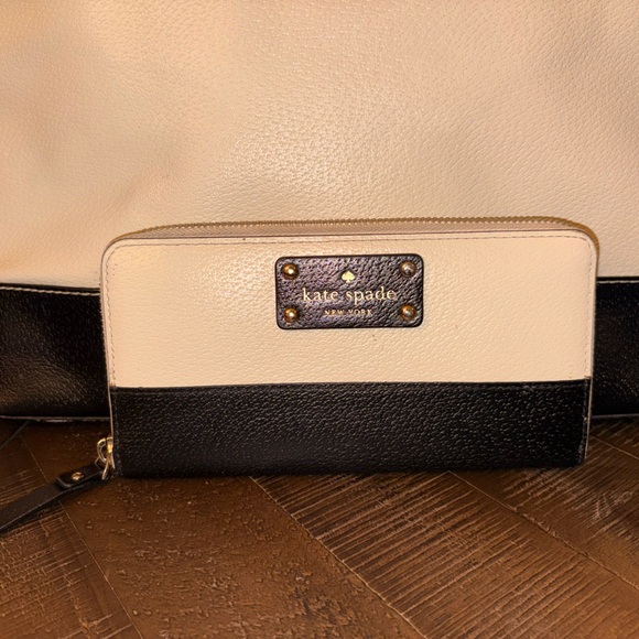 Kate Spade New York Leather Satchel & Matching Wallet Set Black Cream - Picture 2 of 5